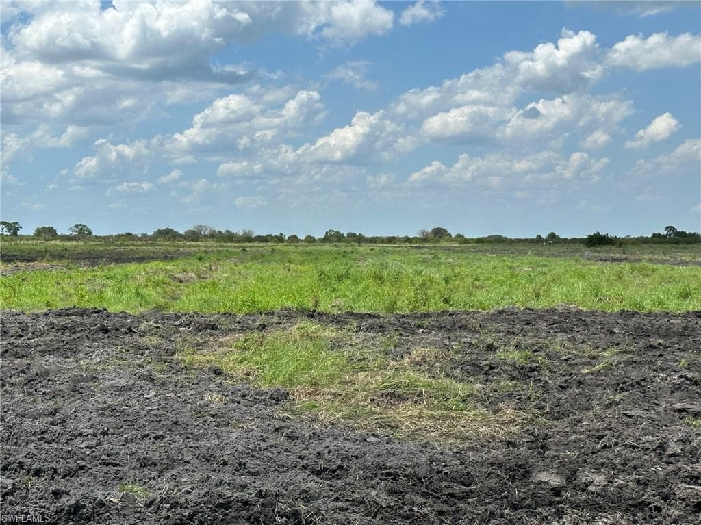 6th RD LABELLE, FL 33935
