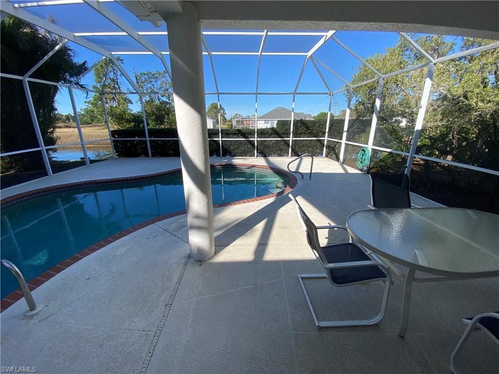 604 Mirror Lakes Falls CT LEHIGH ACRES, FL 33974
