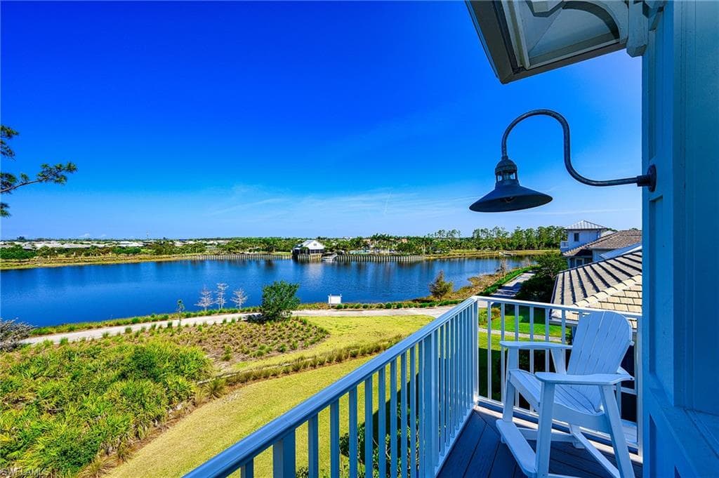 6529 Dominica DR 201 NAPLES, FL 34113