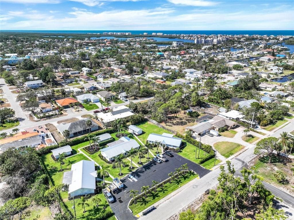 4365 Tarpon AVE BONITA SPRINGS, FL 34134