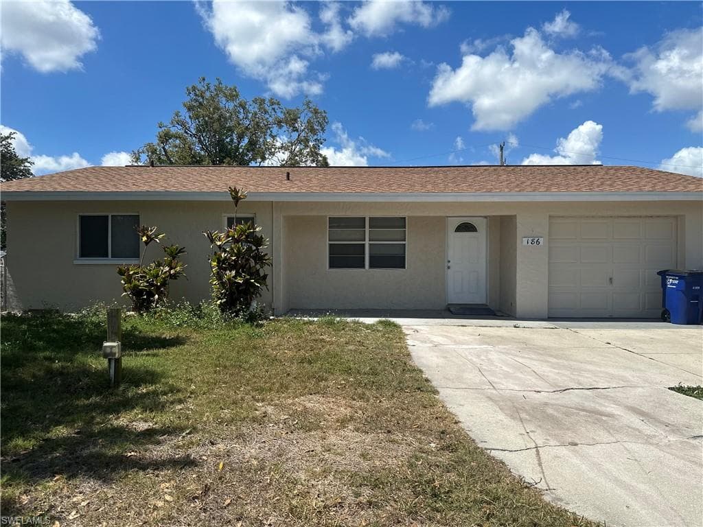186 Dawson DR NORTH FORT MYERS, FL 33917