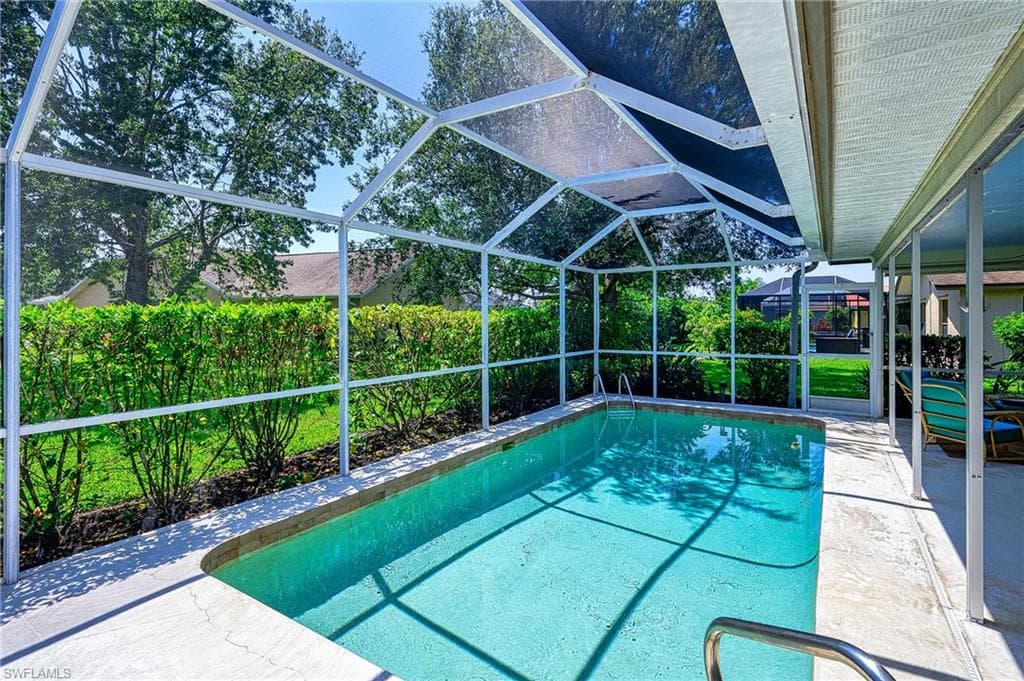 544 Landmark DR NAPLES, FL 34112