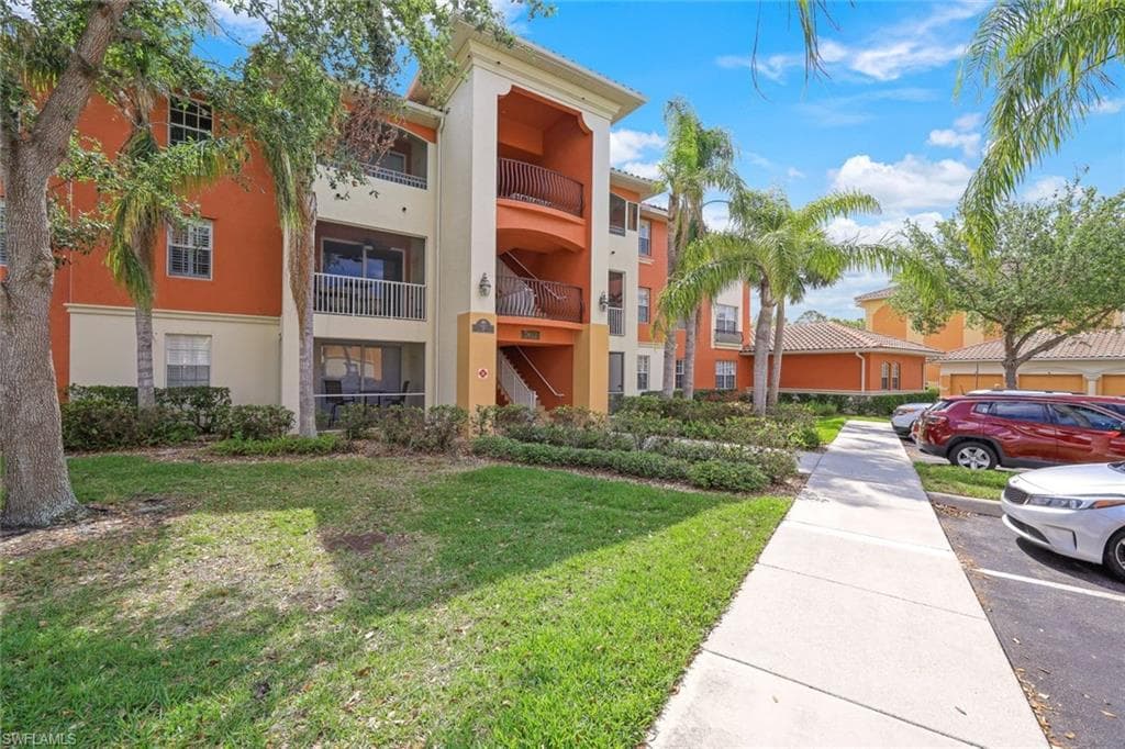 3953 Pomodoro CIR 104 CAPE CORAL, FL 33909
