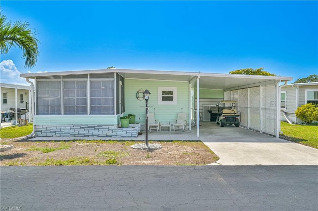 35 Williamsburg WAY FORT MYERS, FL 33908