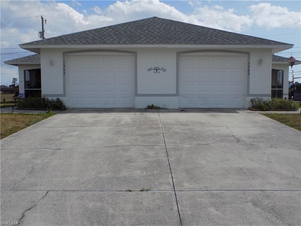 1302-1304 NE 16th TER CAPE CORAL, FL 33909