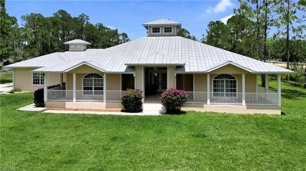 3195 21st AVE SW NAPLES, FL 34117