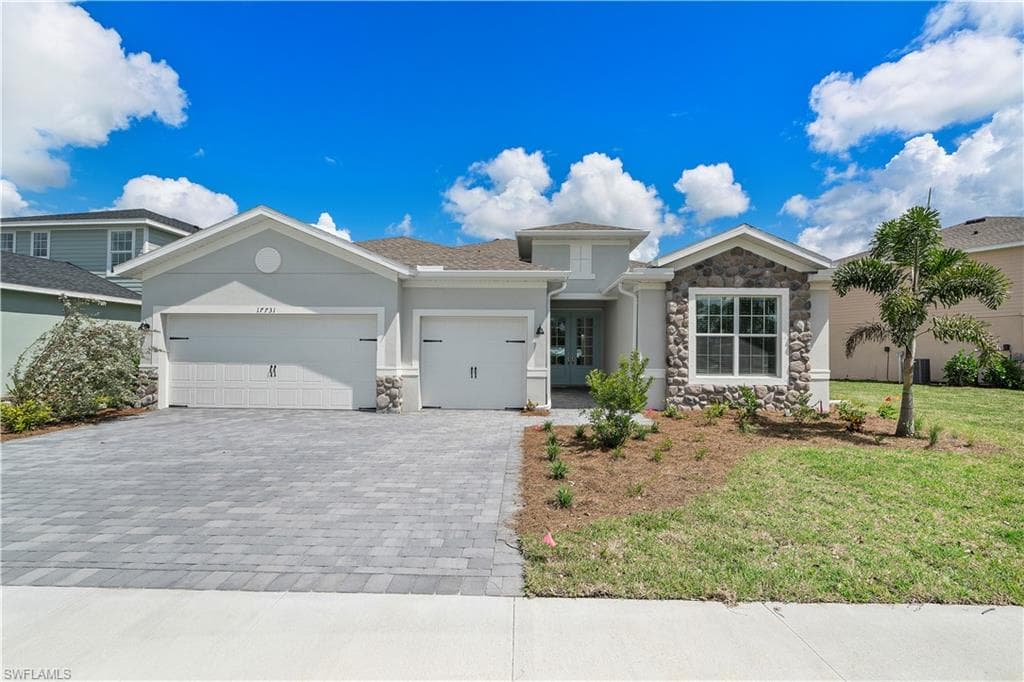 17731 Palmetto Pass LN PUNTA GORDA, FL 33982