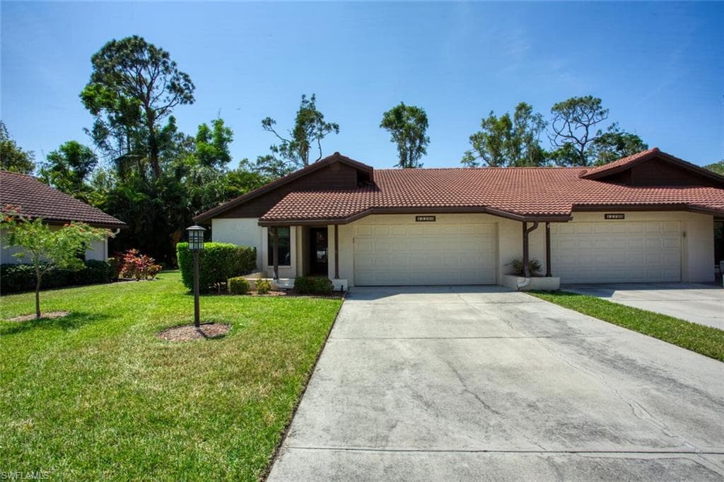 13200 Tall Pine CIR FORT MYERS, FL 33907
