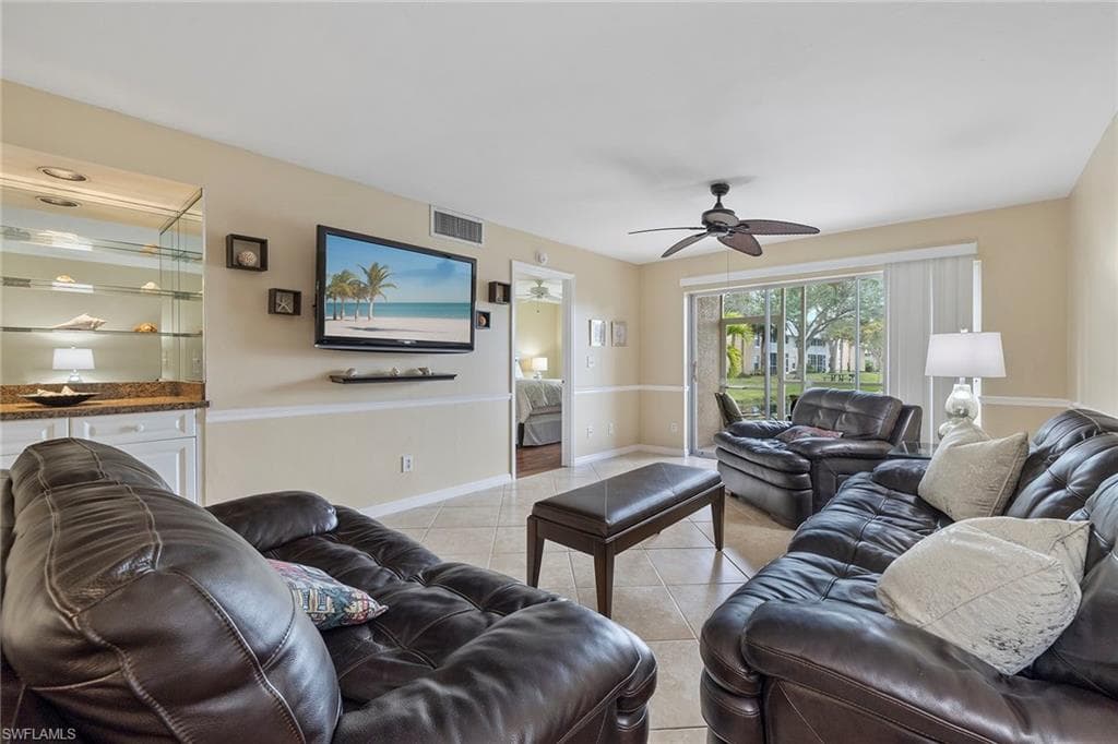 168 Pebble Shores DR 103 NAPLES, FL 34110
