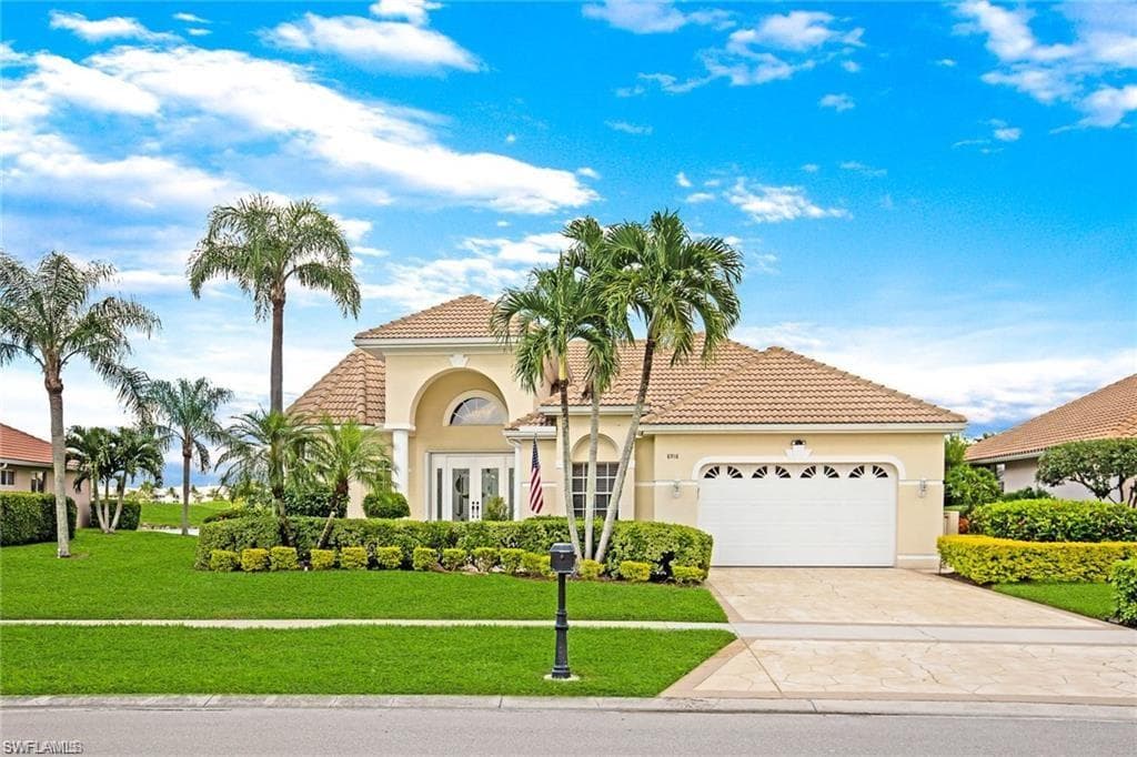 8918 Lely Island CIR NAPLES, FL 34113