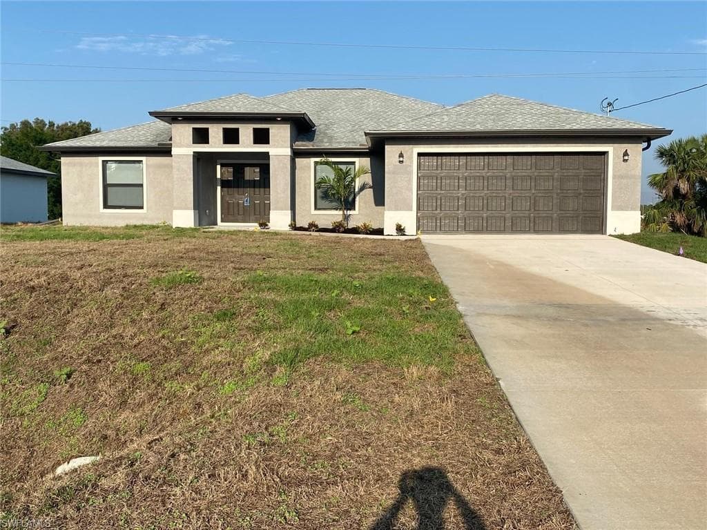 4103 26th ST SW LEHIGH ACRES, FL 33976
