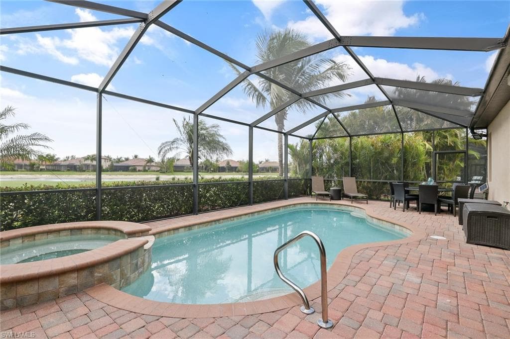 28628 Derry CT BONITA SPRINGS, FL 34135