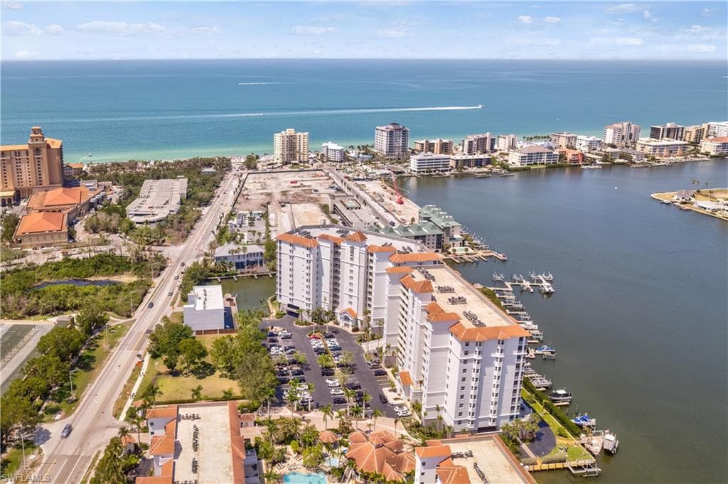 400 Flagship DR 305 NAPLES, FL 34108