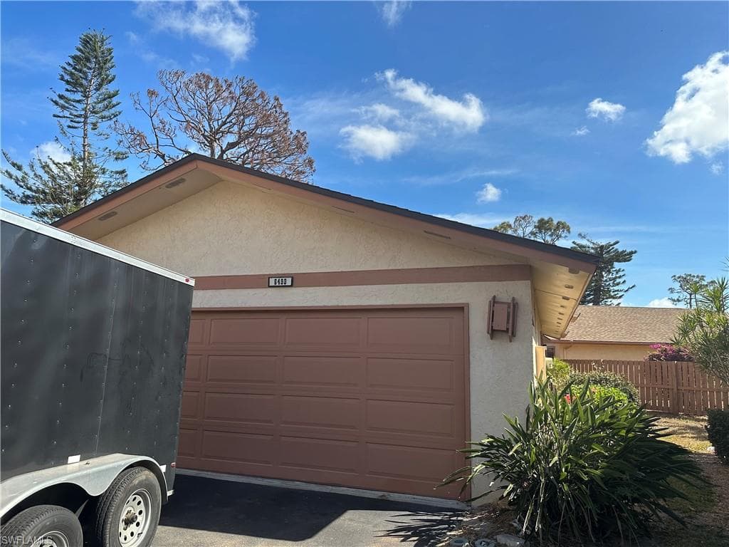 6493 Royal Woods DR FORT MYERS, FL 33908
