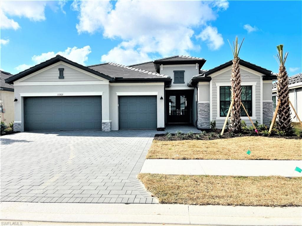 11163 Canopy LOOP FORT MYERS, FL 33913