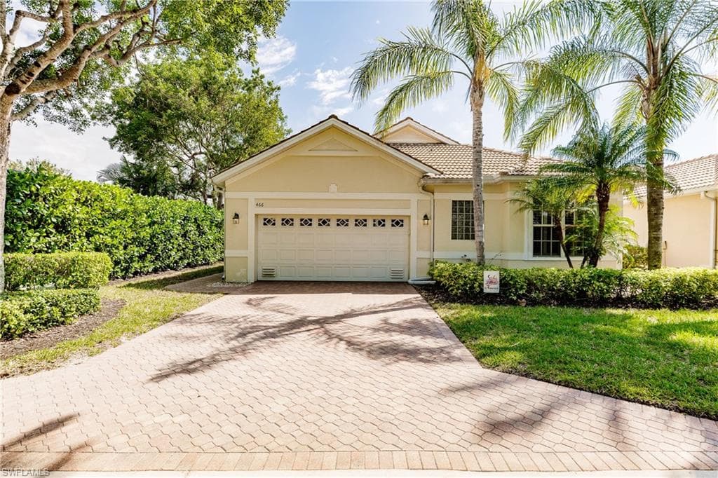 466 Eden Bay DR NAPLES, FL 34110