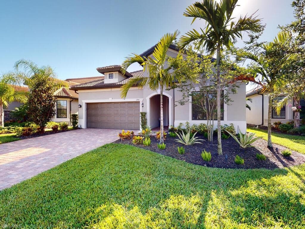 2740 Amaranda CT NAPLES, FL 34114