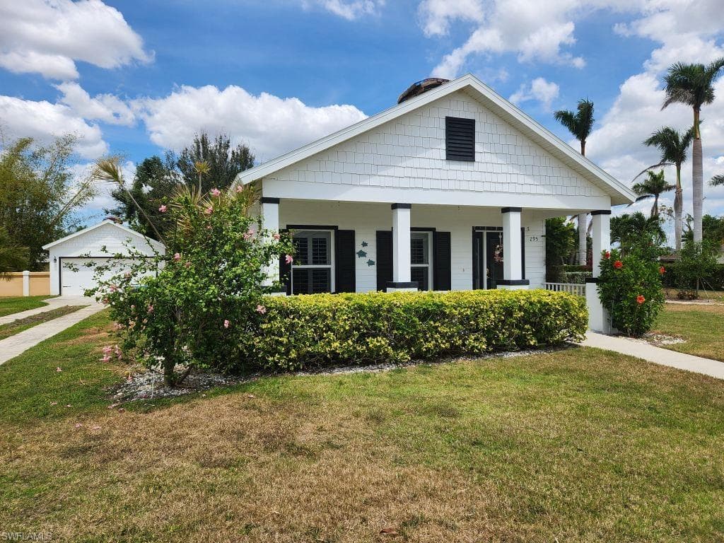 295 Destiny CIR CAPE CORAL, FL 33990