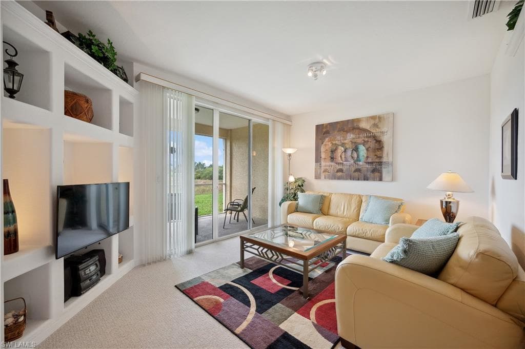 1290 Sweetwater CV 5102 NAPLES, FL 34110