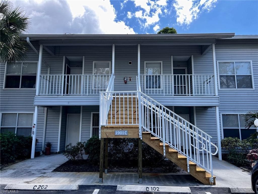 1901 Courtyard WAY C-204 NAPLES, FL 34112