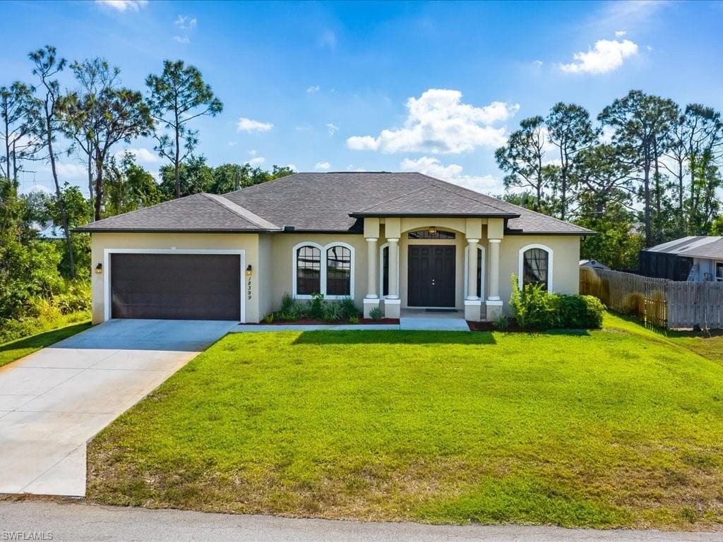 18399 Fuchsia RD FORT MYERS, FL 33967