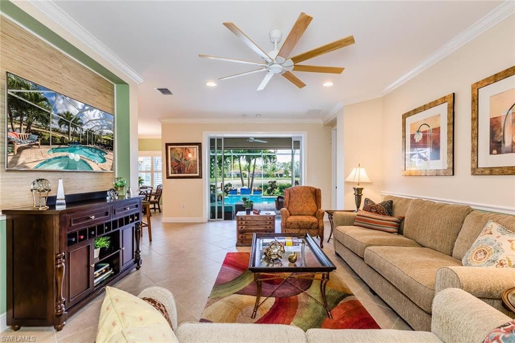 14594 Manchester DR NAPLES, FL 34114