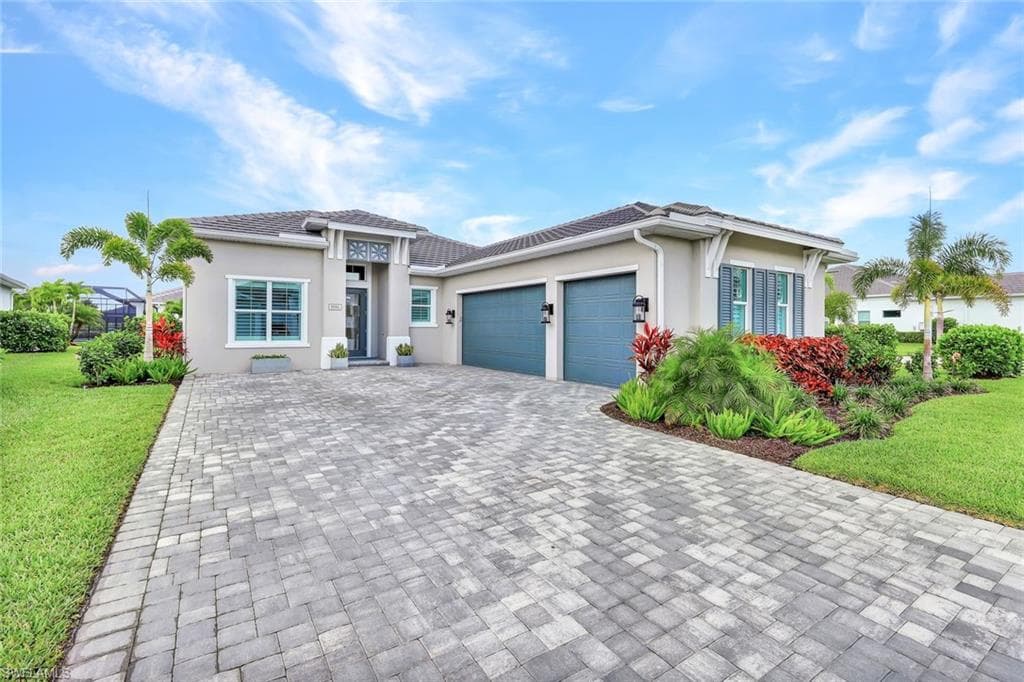 8986 Redonda DR NAPLES, FL 34114