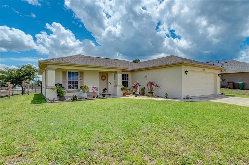 2218 NW 26th TER CAPE CORAL, FL 33993