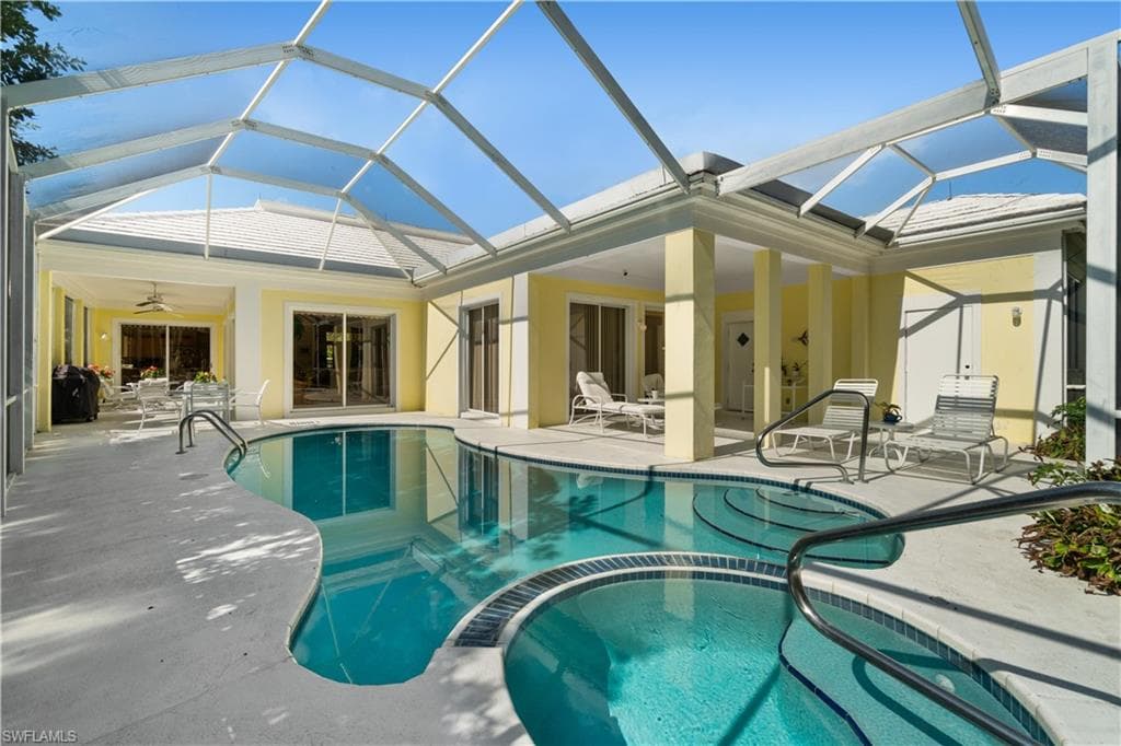736 Ashburton DR NAPLES, FL 34110