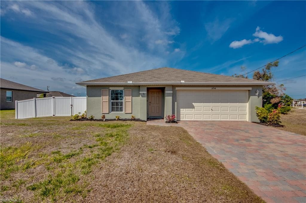 3754 NE 14th PL CAPE CORAL, FL 33909