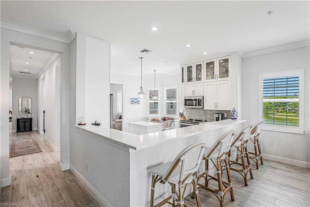 616 El Camino Real 12-201 NAPLES, FL 34119