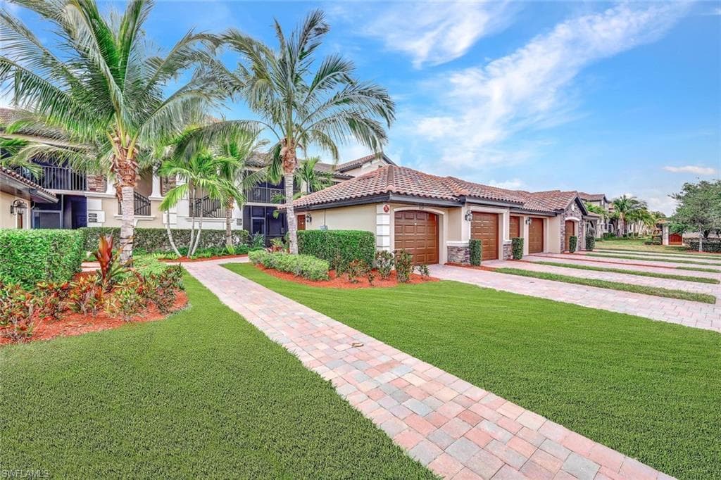 28042 Bridgetown CT 4614 BONITA SPRINGS, FL 34135