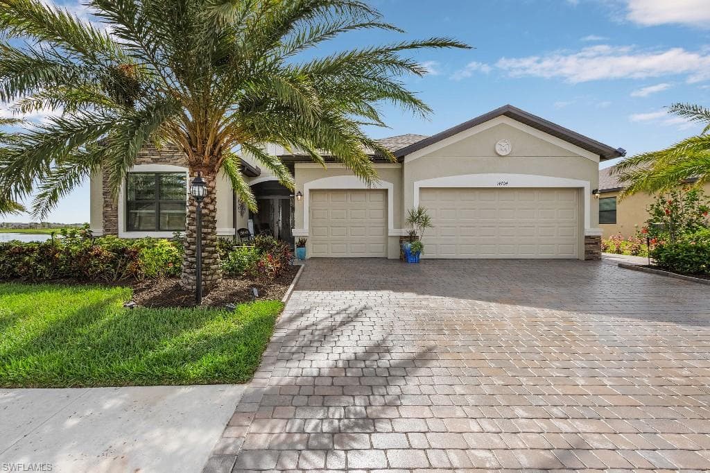 14704 Adina LN FORT MYERS, FL 33905