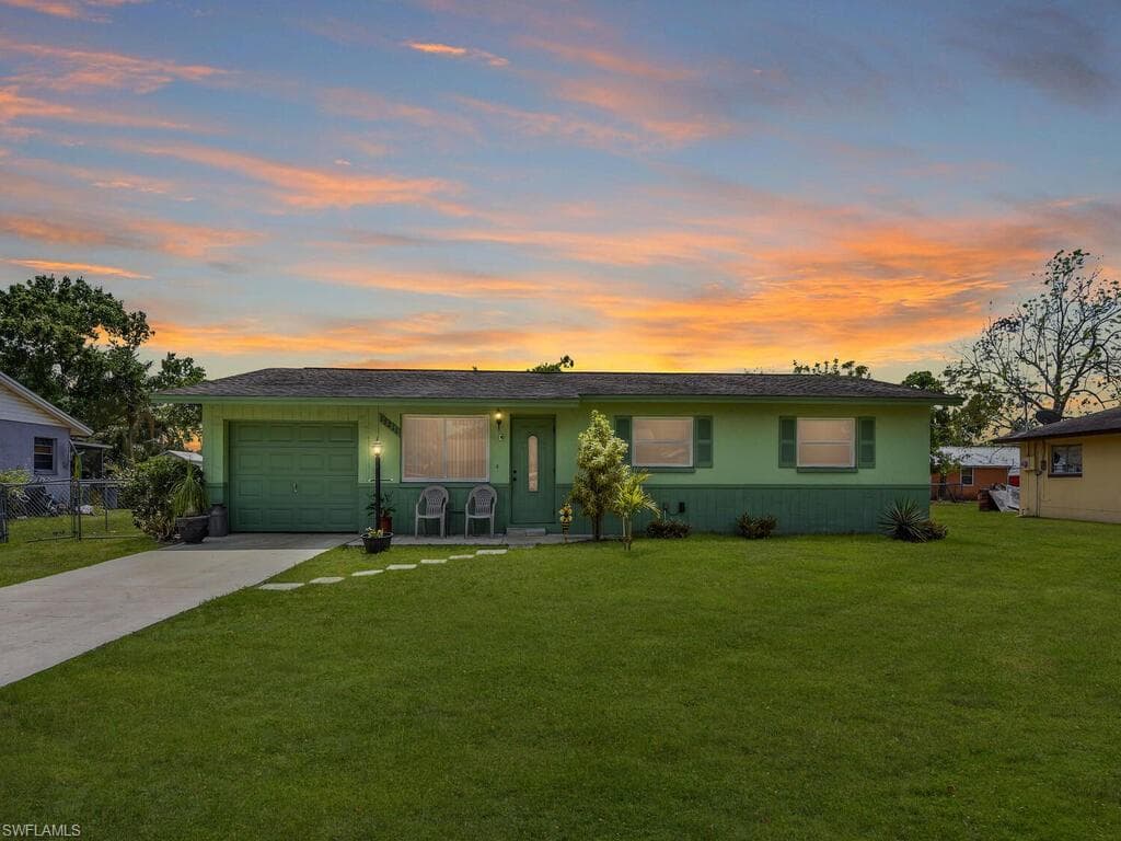13211 3rd ST FORT MYERS, FL 33905
