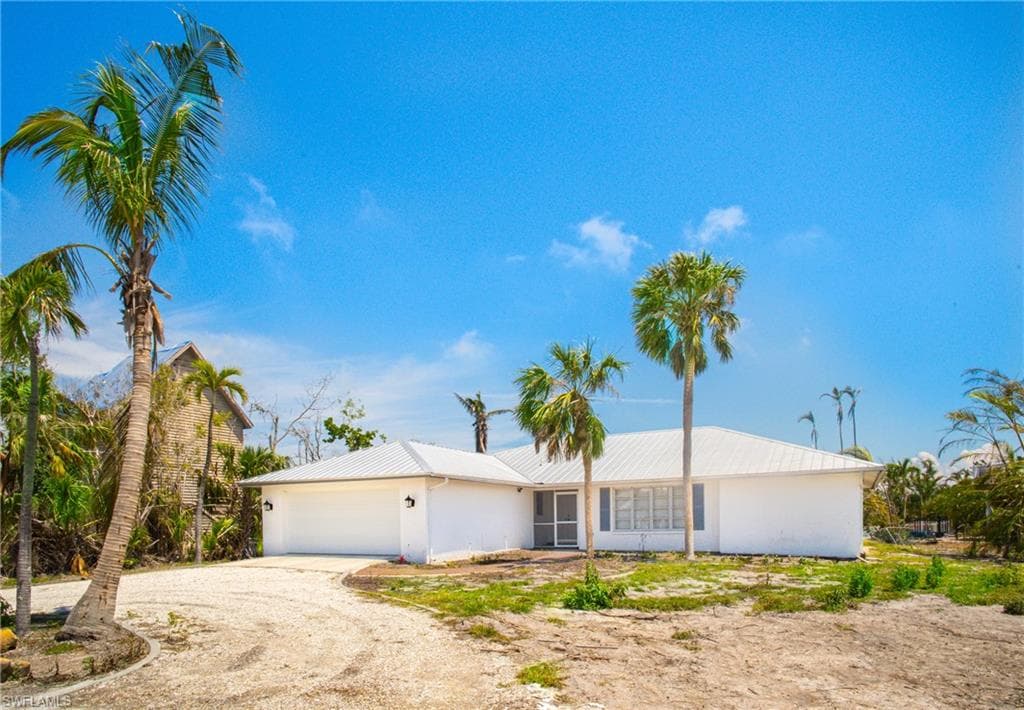 1377 Sand Castle RD SANIBEL, FL 33957