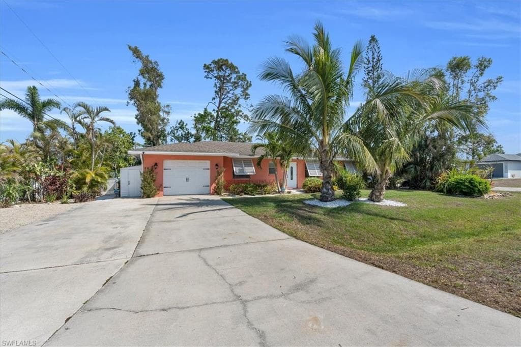 9091 Coral Gables RD FORT MYERS, FL 33967