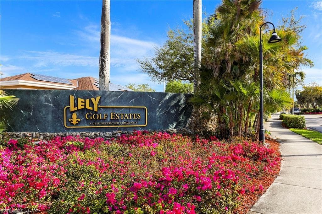 315 Saint Andrews BLVD A24 NAPLES, FL 34113