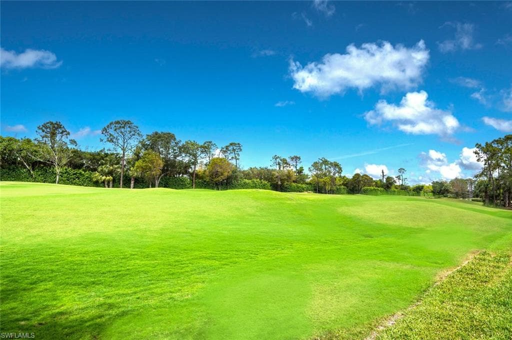 2865 Cypress Trace CIR 7-201 NAPLES, FL 34119