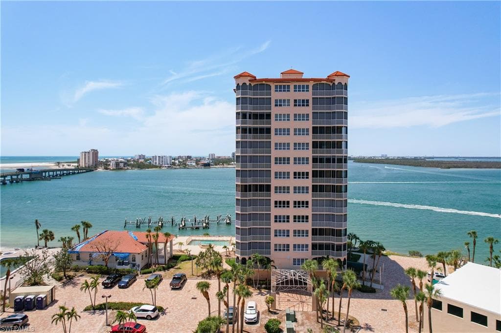 8751 Estero BLVD 902 BONITA SPRINGS, FL 33931