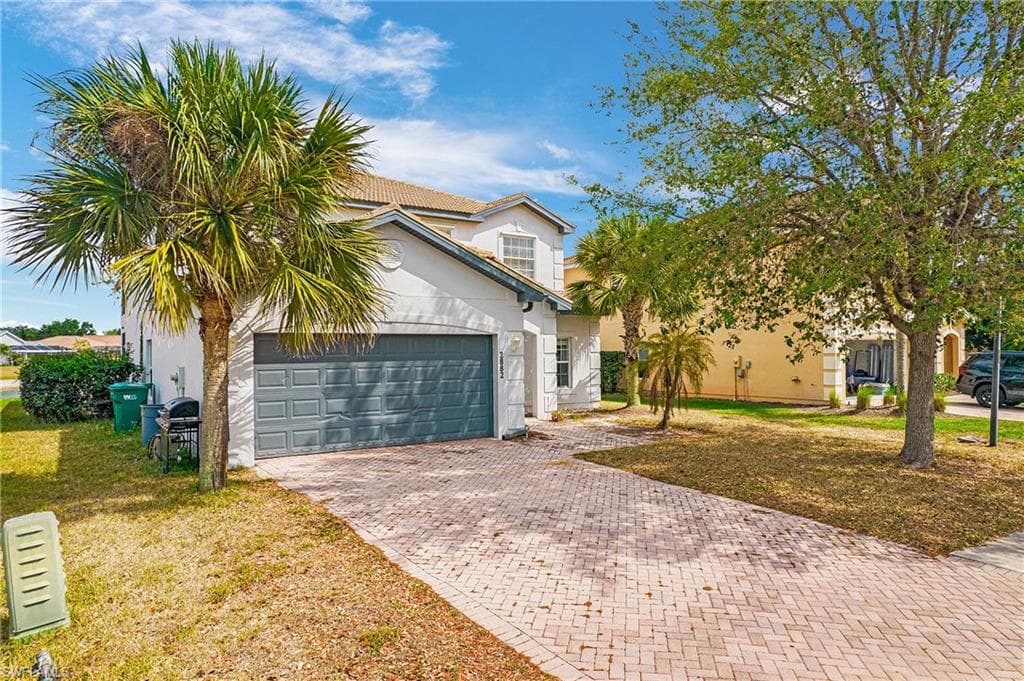 2882 Inlet Cove LN W NAPLES, FL 34120