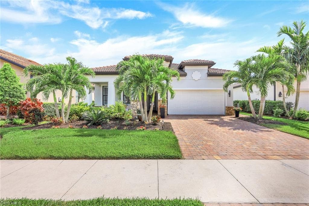 9396 Whooping Crane WAY NAPLES, FL 34120