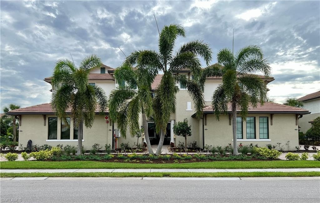 2185 Frangipani CIR 101 NAPLES, FL 34120
