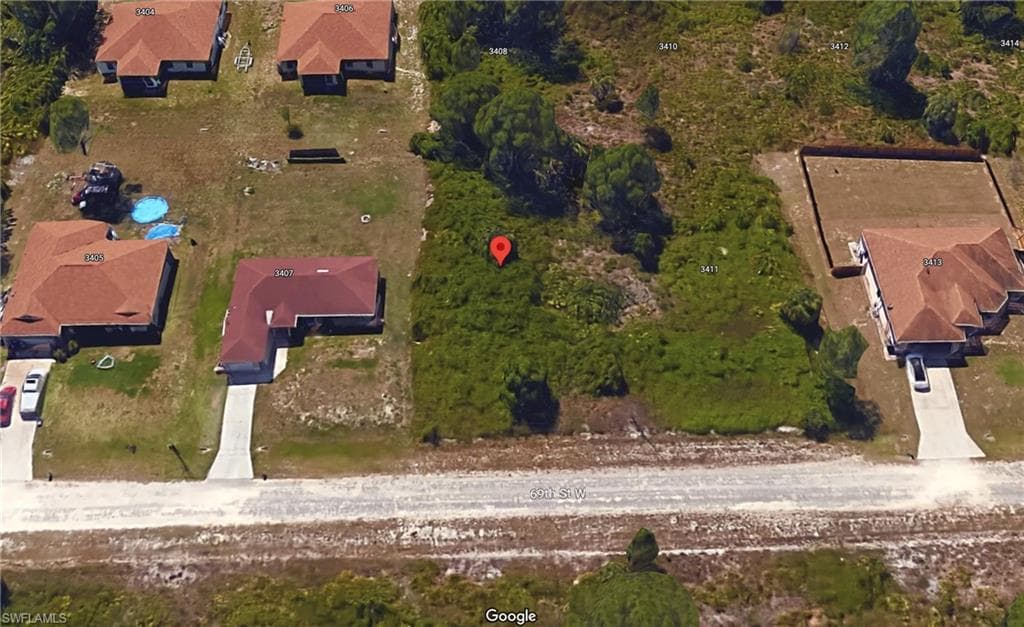3409 69th ST W LEHIGH ACRES, FL 33971