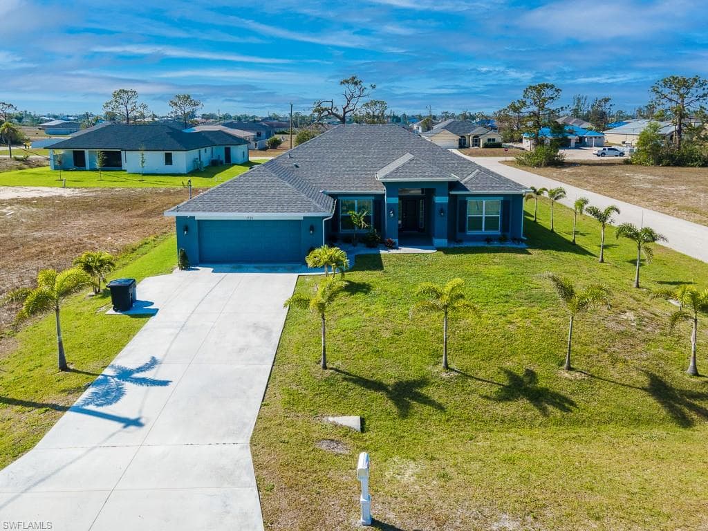 1728 Diplomat PKWY W CAPE CORAL, FL 33993