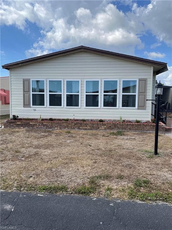 3029 Artesian LN NORTH FORT MYERS, FL 33917