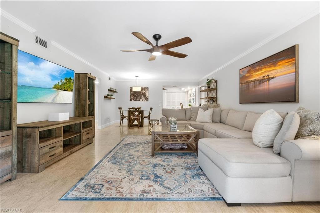 1210 Shady Rest LN 11 NAPLES, FL 34103
