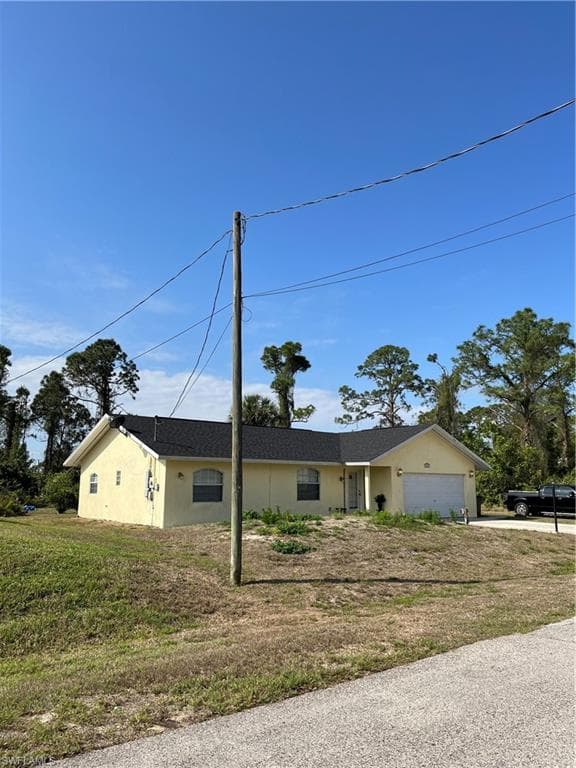 4003 3rd ST W LEHIGH ACRES, FL 33971