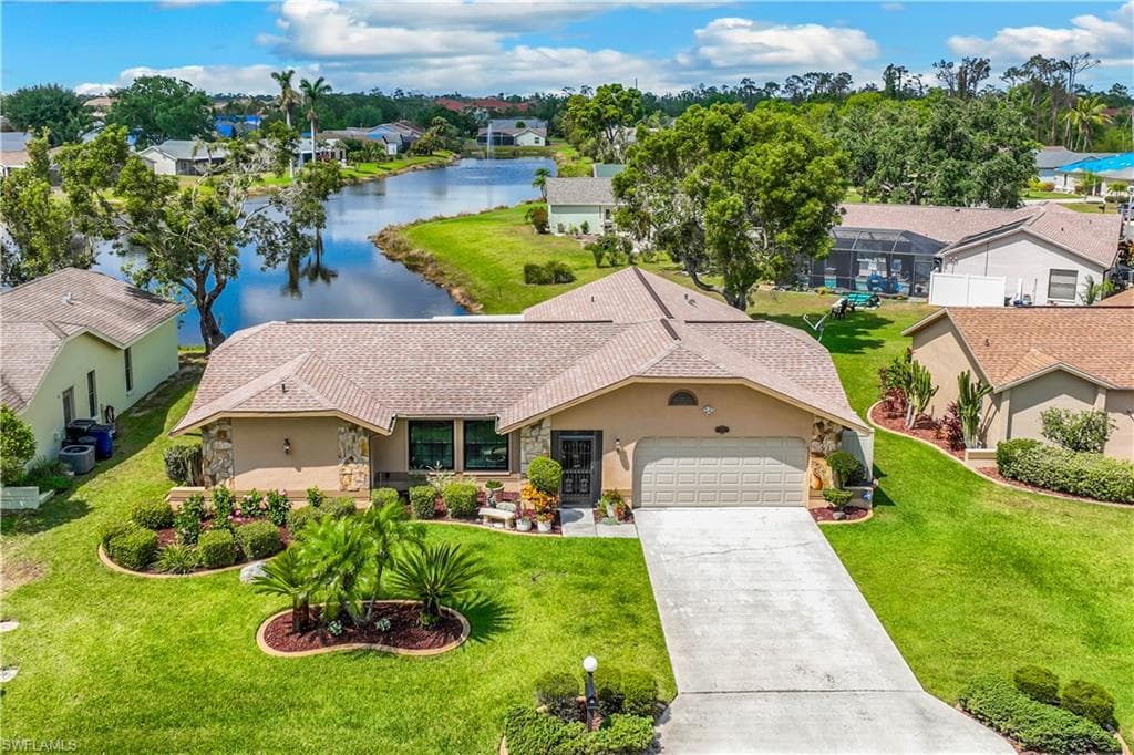 6801 Saint Edmunds LOOP FORT MYERS, FL 33966