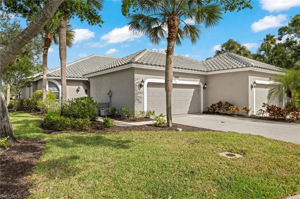 3333 Wildwood Lake CIR BONITA SPRINGS, FL 34134