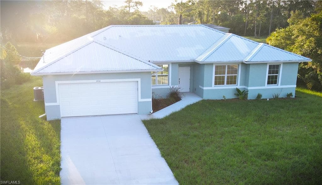 6016 Joy CT LABELLE, FL 33935